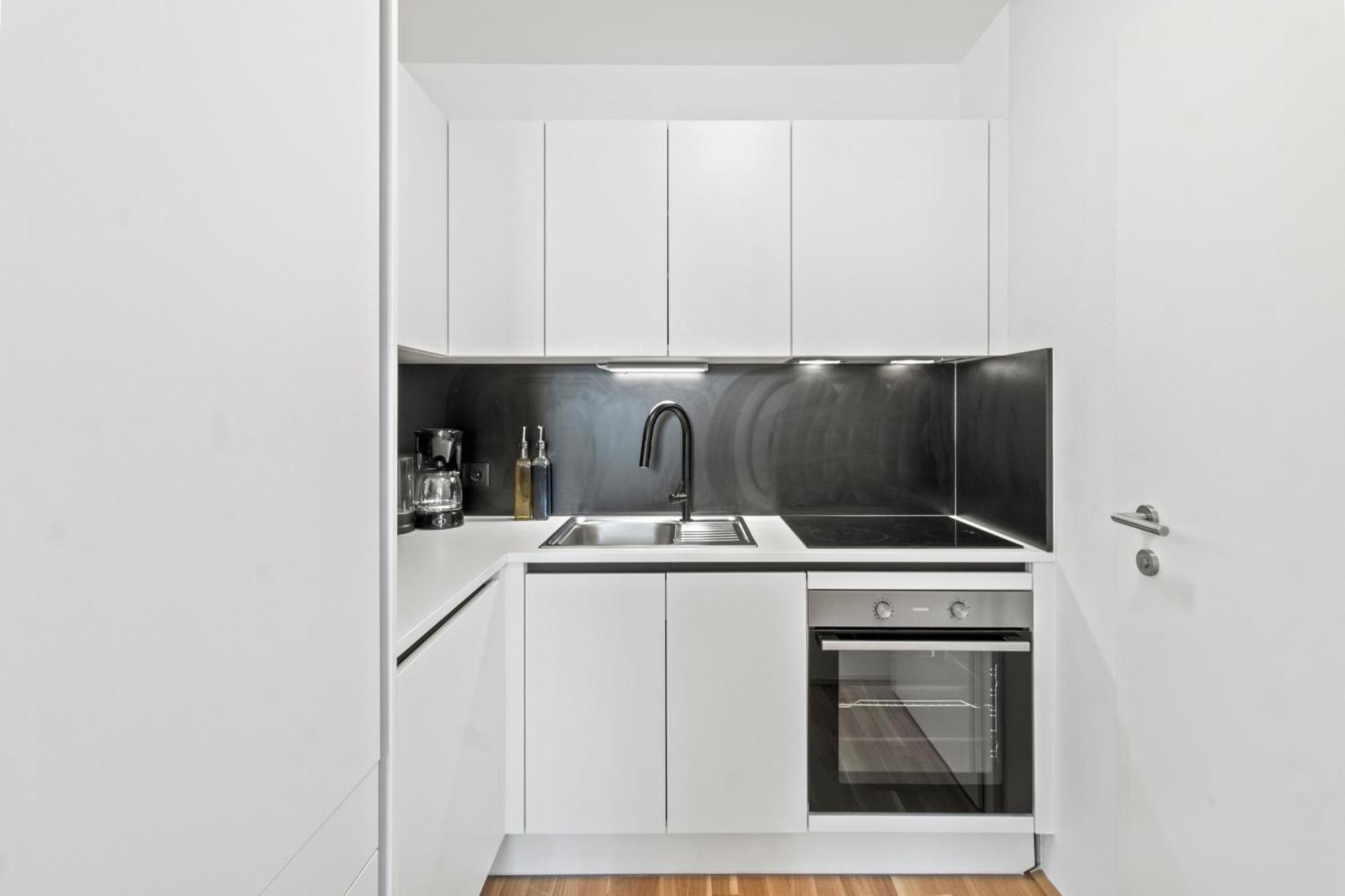Modern Apartment I Parking I Vienna Exterior photo